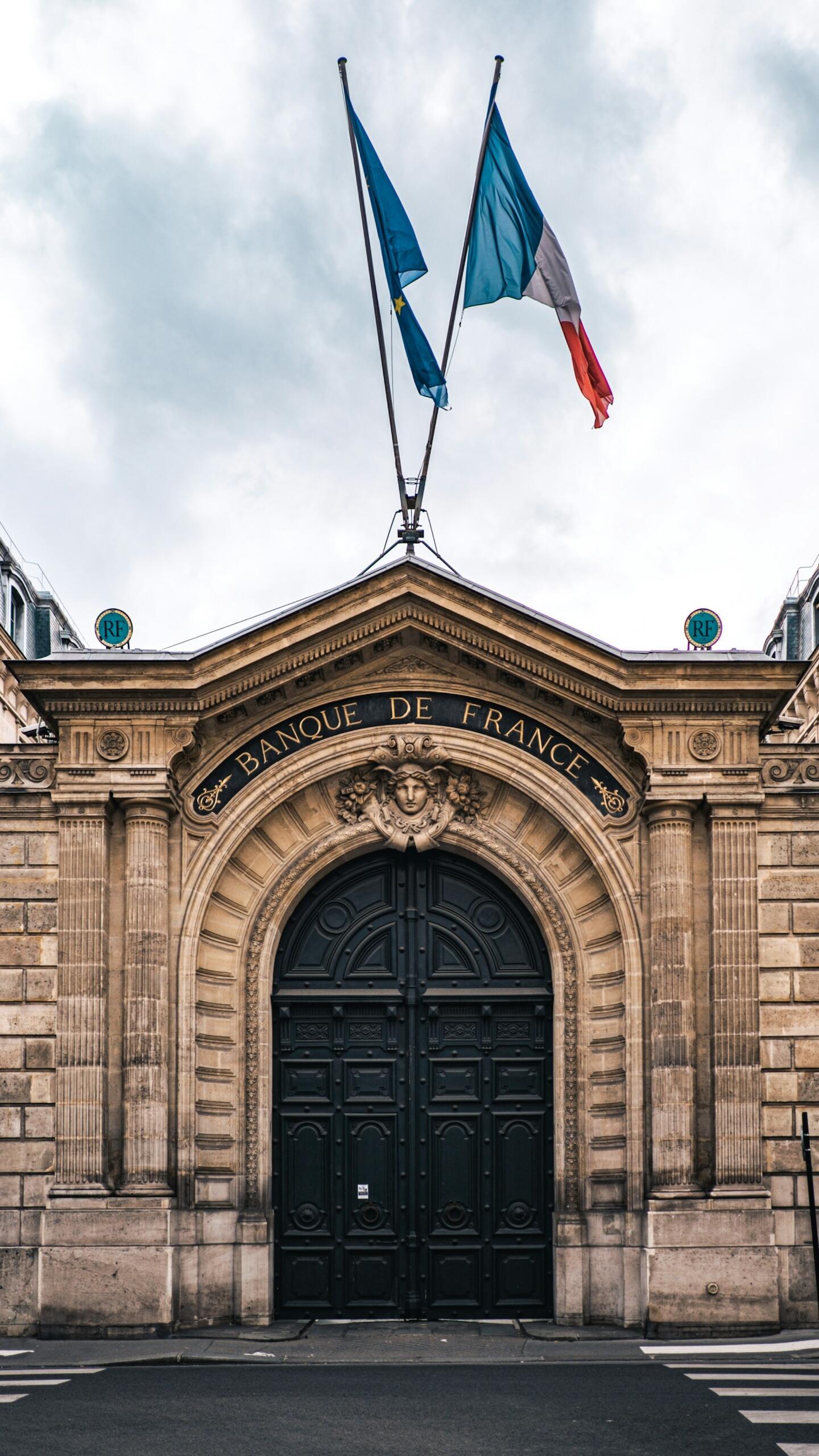 exterior of the banque de france